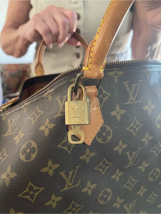 Louis Vuitton Handbags - Vintage Louis Vuitton Monogram Speedy 40